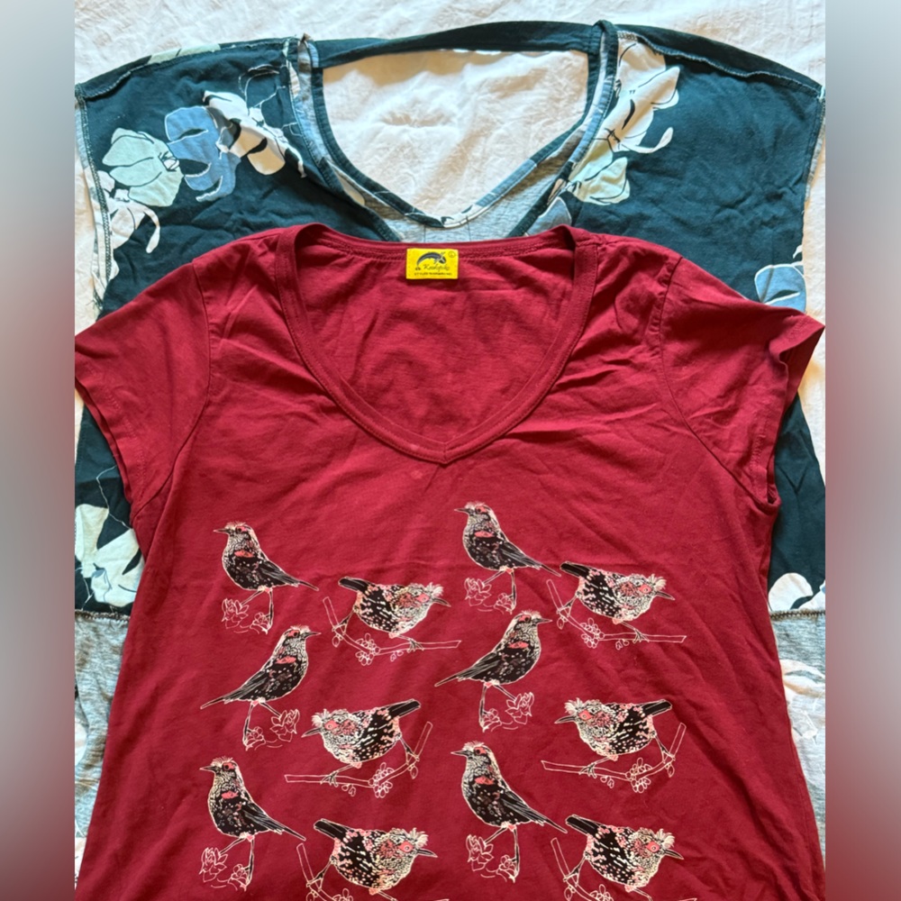 Two Kealopiko tops | red Manu and blue pua kenikeni